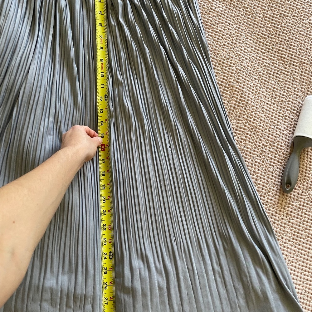Metro Wear Silver-Gray Pleated Maxi Skirt - Picture 9 of 16